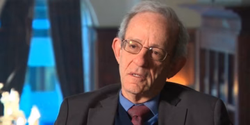 Serwer: Dialogu strategjik mes Serbisë dhe SHBA-së e ndihmon Vuçiqin