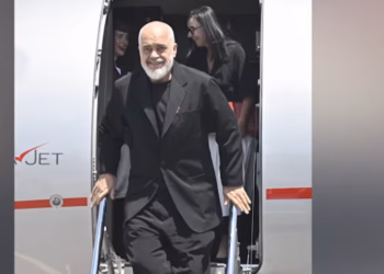 Kryeministri Rama dhe delegacioni shqiptar mbërrijnë në Ankara për Samitin e NATO-s