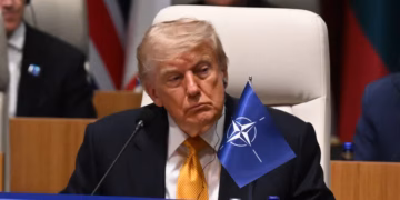Trump: SHBA-ja mund ta godasë sërish Iranin sonte