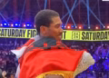 Anthony Joshua mbështillet me flamurin shqiptar pas fitores ndaj Prengës