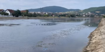 Komuna e Mitrovicës mohon kontratën 600 mijë euro për Liqenin
