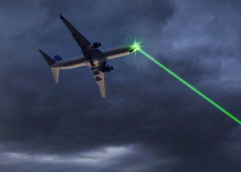 Aeroplanët që u nisën nga Prishtina u rrezikuan nga rreze laseri, Prokuroria nis hetimet