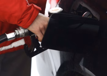 Sot dhe nesër në Kosovë, nafta kushton 1 euro e 64 cent për litër