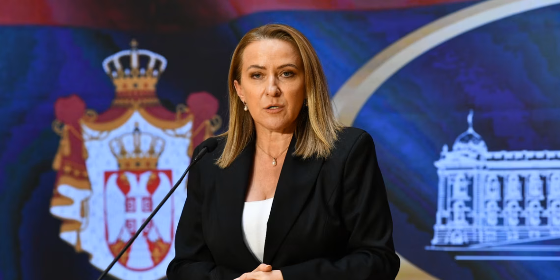 Ministrja serbe “i kërkon falje Vuçiqit e Serbisë” pas deklaratës për spastrimin etnik të Kosovës, jo shqiptarëve