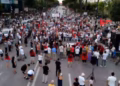 Protesta në Tiranë në ditën e 42-të, qytetarët marshuan sërish në rrugët e qytetit
