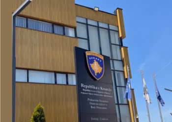 Ndalohet i mituri i dyshuar për sulmin me thikë ndaj dy personave në Ferizaj