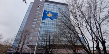 Qeveria e Kosovës: Sulmet ndaj policëve të Kosovës inkurajohen nga vetë Vuçiqi