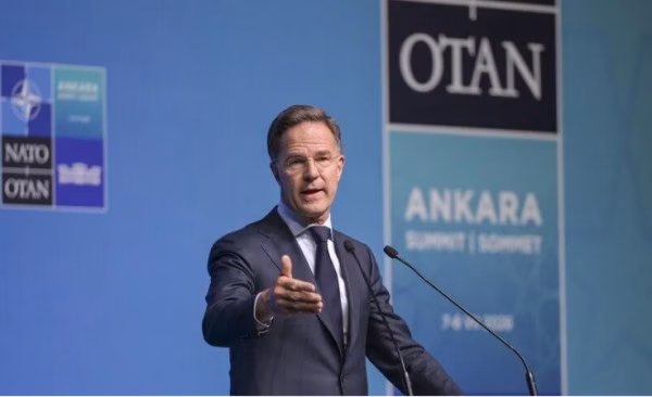 Shefi i NATO-s thotë se aleanca ‘tashmë përfiton’ nga industria mbrojtëse e Turqisë