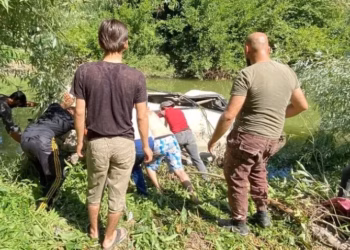 Aksidentohet autobusi i shkollës në Ugandë, 24 viktima