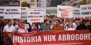 Gjykata shfuqizoi emërtimet shqip të rrugëve, sonte protestohet në Tetovë