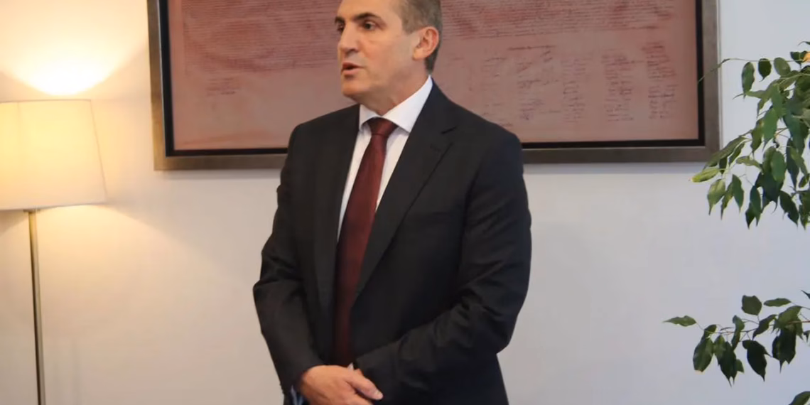 Ambasada britanike uron Kryeprokurorin e ri të Shtetit: Presim forcimin e sistemit prokurorial në Kosovë