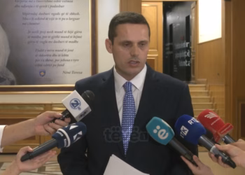 “Janë t’u bo filma” – revolta e opozitës me qasjen e Vetëvendosjes