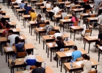 Mbi 4 mijë maturantë do t’i nënshtrohen provimit të maturës të shtunën