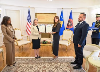Haxhiu takon senatorën amerikane Ernst: Partneriteti Kosovë–SHBA ka rëndësi strategjike e historike