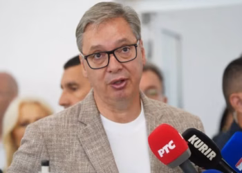 Deklaratat e Vuçiqit presion mbi serbët e Kosovës