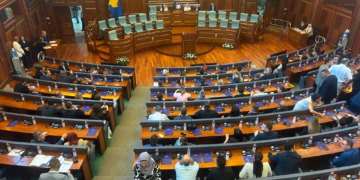 Kuvendi përtej afatit kushtetues – partitë pa marrëveshje politike