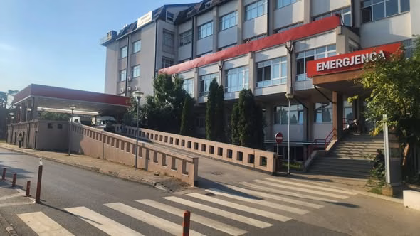 Dy raste të vdekjes dhe 317 shërbime mjekësorë në 24 orët e fundit QKUK