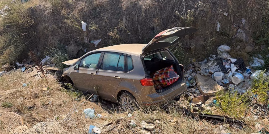 Policia sekuestron rreth 3 kg marihuanë, përdor armët e zjarrit pasi të dyshuarit sulmuan zyrtarët