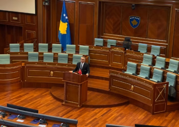 PDK dhe Aleanca akuzojnë Kurtin: Kosova është marrë peng, vendi po shkon drejt një krize kritike