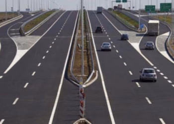 Të dielën në autostrada të Kosovës s’ka kufizim të qarkullimit të automjeteve me mbi 20 tonë