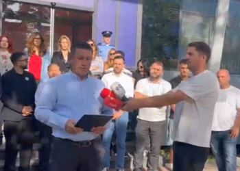 ​PDK dhe prodhuesit vendorë para Qeverisë: Kurti ta ndalë bllokadën, kriza institucionale po na çon drejt falimentimit