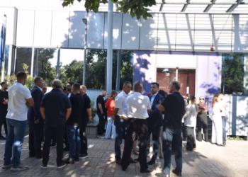 PDK-ja mblidhet për të gjashtën herë te Qeveria, aksionit i bashkohen edhe deputetët e Aleancës