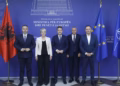 Ministri Hoxha takohet me përfaqësuesit e Luginës: Të drejtat e shqiptarëve, prioritet