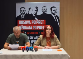 ​“Kosova po pret, mërgata po pret”: “Liria ka Emër” paralajmëron tubim masiv në Hagë