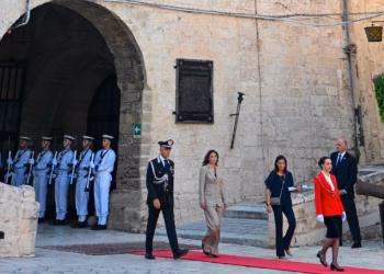 Albulena Haxhiu merr pjesë në pritjen e presidentit italian para ceremonisë së Lojërave Mesdhetare