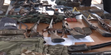 Arsenal armësh në veri, Hoxha: Mund të jenë përdorur në vrasjen e “intelektualëve të Mitrovicës”