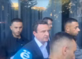 Kurti mbërrin në Kuvend për takimin me Abdixhikun: Për zgjedhjen e presidentit përgjegjësi ka edhe opozita