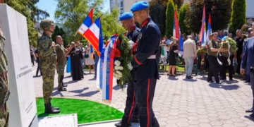 Serbia ngrit monument për Brigadën e 37-të, Kosova kërkon hapjen e arkivave