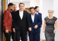 Kurti viziton IML-në: Mbetjet mortore të 23 personave të zhdukur po i nënshtrohen ekzaminimeve