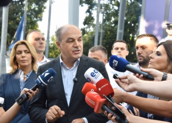 Hoxhaj: Ne nuk kemi gurë, e as gaz për institucionet, të cilat me sakrificë i ka ndërtuar ky popull
