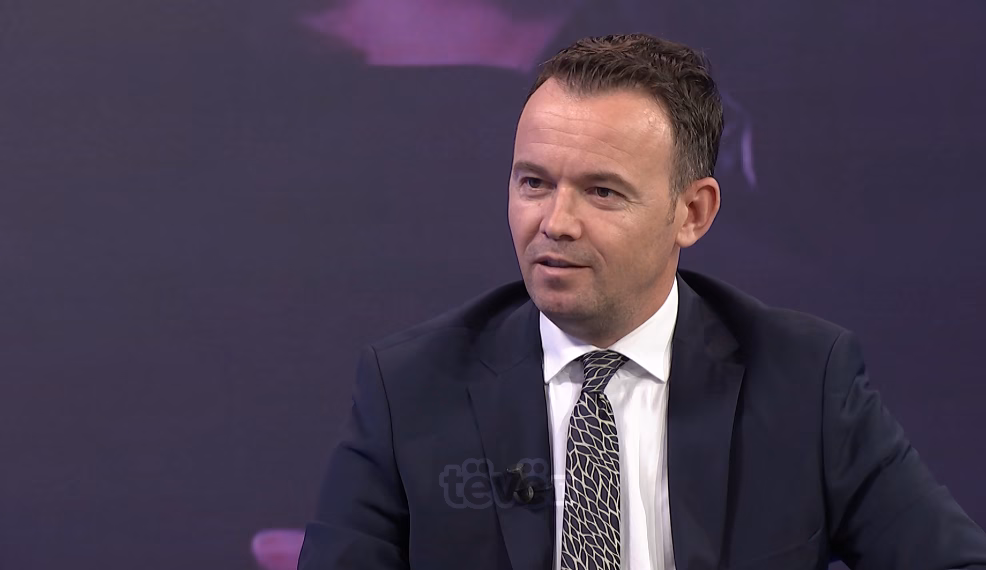 Peci: Hapja e Urës së Ibrit varros idenë për ndarjen e veriut