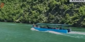 Përplasen dy varka me turistë në Liqenin e Komanit, 5 të lënduar