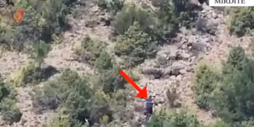 Kapet në flagrancë 62-vjeçari në Mirditë, dyshohet se ndezi 6 vatra zjarri