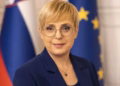 Presidentja sllovene pëson aksident rrugor, dërgohet në spital