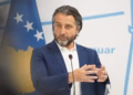 Rama akuzon Çekun për mos sigurimin e librave