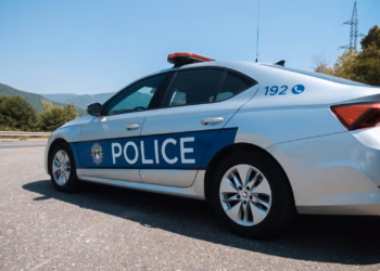 Lëndohet një person pas një mosmarrveshje me dy persona të tjerë