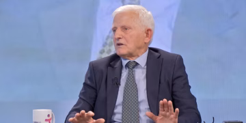 Zogaj befasohet me Xhavit Halitin: Fatos Klosi është një nga vrasësit e Ahmet Krasniqit
