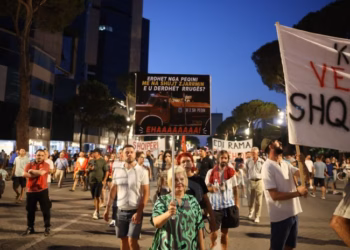 Dita e 74-të e protestës në Tiranë