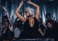Bebe Rexha arrin 100 milionë dëgjime në Spotify me “New Religion”