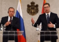 Rusia i jep mbështetje politike Vuçiqit, derisa Beogradi përplaset me BE-në