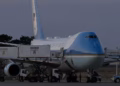 Trump u fsheh në një kamion ushqimi gjatë një ndërrimi sekret të avionëve nga frika e Iranit