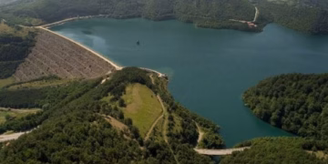 Kërcënimi i Vuçiqit për Ibrin, Janiq: Është rikthim te fantazitë e nacionalistëve serbë