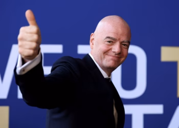 Infantino mbetet në krye të FIFA-s