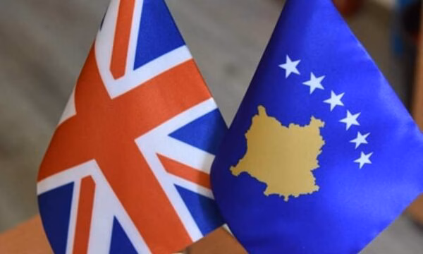 Ambasada britanike: Politikanët e Kosovës duhet ta zgjidhin situatën përmes dialogut