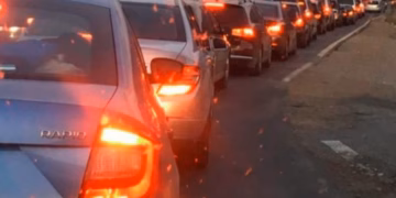 Gjendja në pikat kufitare, pritje deri në një orë në Muçibabë