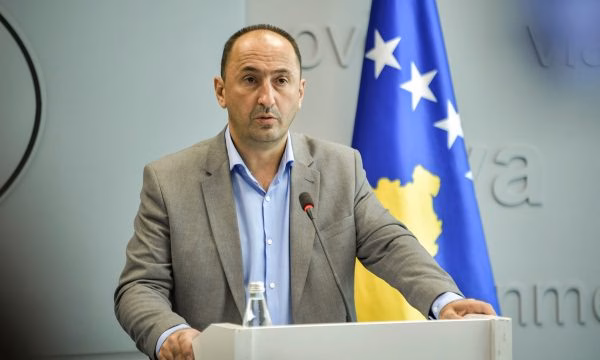 Liburn Aliu raportohet se po intervistohet nga Prokuroria Speciale